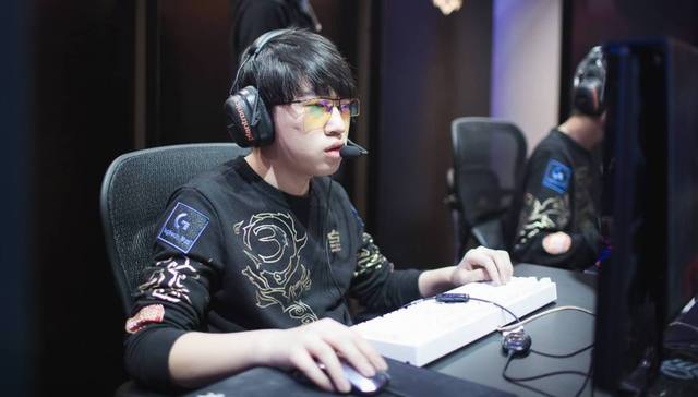 当佩德里伤 当佩德里伤